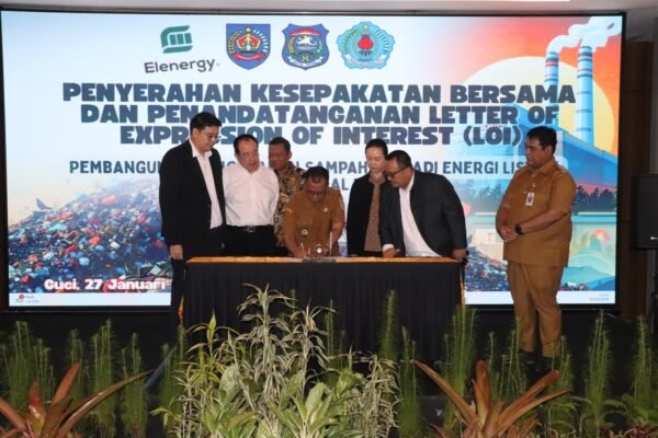 Penandatanganan kerja sama PSEL Tegal Raya antara Pemkab Brebes, Tegal, dan Kota Tegal