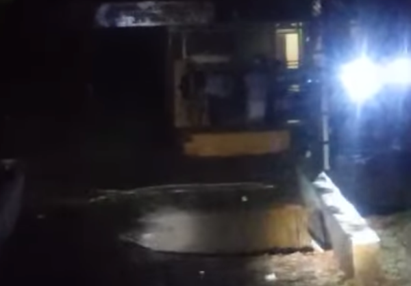 Jembatan ambruk Desa Adisana di Kecamatan Bumiayu akibat banjir bandang