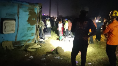 Kecelakaan Bus Zentrum Brebes, Sopir Tewas Terjepit