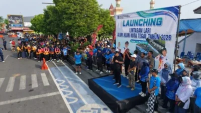 Alun-Alun Tegal Kini Punya Lintasan Lari Baru: Siap untuk Siapa?