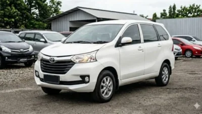 Avanza 2017 Veloz 1.3 A/T: Harga Mobil Bekas Menggiurkan!