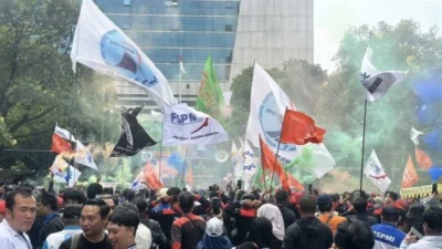 Buruh Tuntut Permenaker 7/2026 Dicabut dalam Seminggu