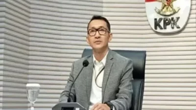 Terungkap! Jubir KPK Beberkan Kronologi OTT Bupati Pemalang, 12 Orang Diamankan dan Rp2 Miliar Disita
