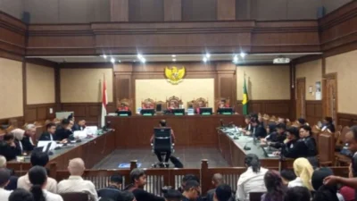 Nadiem Dituntut 18 Tahun Penjara, Dugaan Korupsi Chromebook Mengguncang!