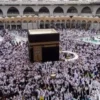 Obat Haji Langka? DPR Ungkap Masalah Mendesak!