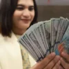 Rupiah Tertekan Menjelang Libur Nasional, BI Lakukan Intervensi