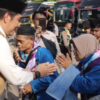 Tangis Haru Sambut Kepulangan Jemaah Haji Brebes