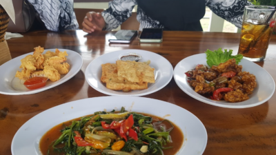 Rekomendasi Tempat Makan Keluarga di Brebes