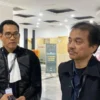 Kasus Ijazah “Palsu” Jokowi: Roy Suryo Sebut Polda Metro Terburu-buru, Kejati DKI Nyatakan Lengkap