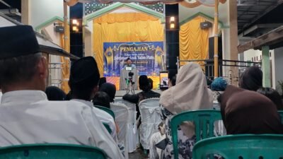 Semarak Tahun Baru Islam, Musholla Al Badriyah Grinting Gelar Pengajian dan Santuni 15 Anak Yatim Piatu