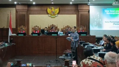 Nadiem Blak-blakan: Chrome OS Hemat Rp3,9 Triliun, Demi Apa?