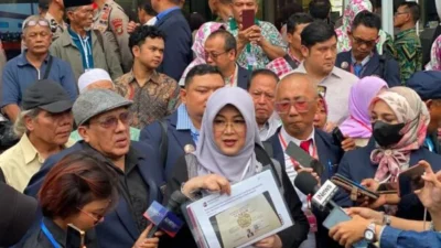 Dokter Tifa Bantah Manipulasi Ijazah, Tuding Dian Sandi yang Seharusnya Disalahkan