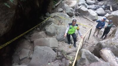 Wisatawan Tewas Tertimpa Batu di Curug Cantel Brebes