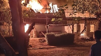 Dua Rumah di Linggapura Tonjong Ludes Terbakar, Diduga Lupa Matikan Tungku