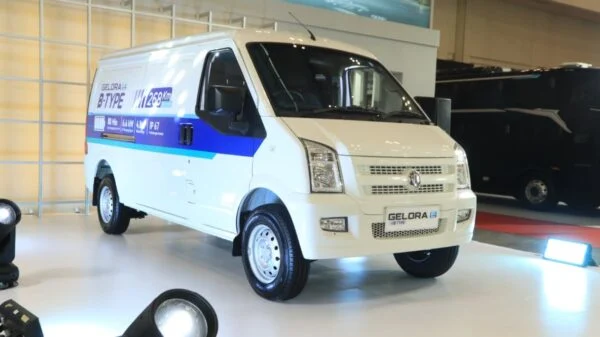 mobil niaga listrik pilihan hemat biaya mulai rp323 jutaan - Warta Brebes
