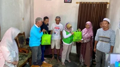 Pemkab Brebes Respon Cepat Usai Warga Tandu Orang Sakit, Jembatan Keruhbehet Segera Diperbaiki