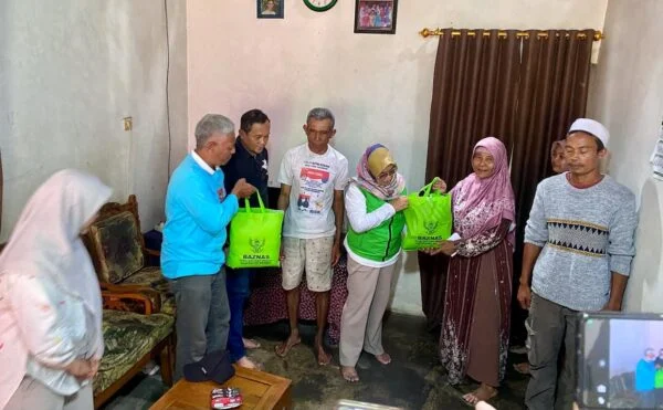 pemkab brebes respon cepat usai warga tandu orang sakit jembatan keruhbehet segera diperbaiki - Warta Brebes