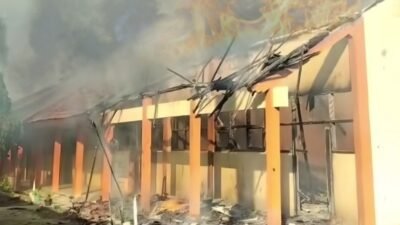 Kebakaran di SMAN 1 Bantarkawung Brebes: 7 Ruangan Kelas XI Ludes
